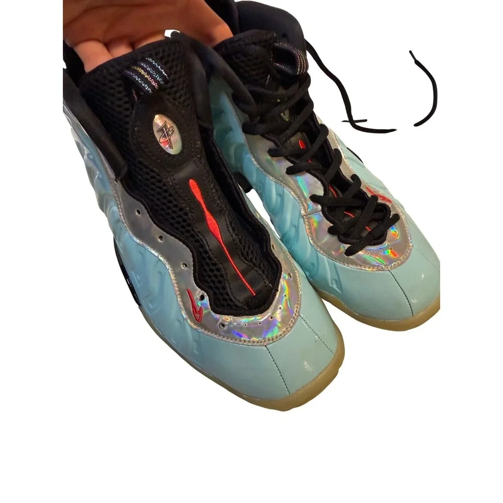 Nike‎ Air Foamposite One Ice Blue Metallic Holographic Basketball Shoes